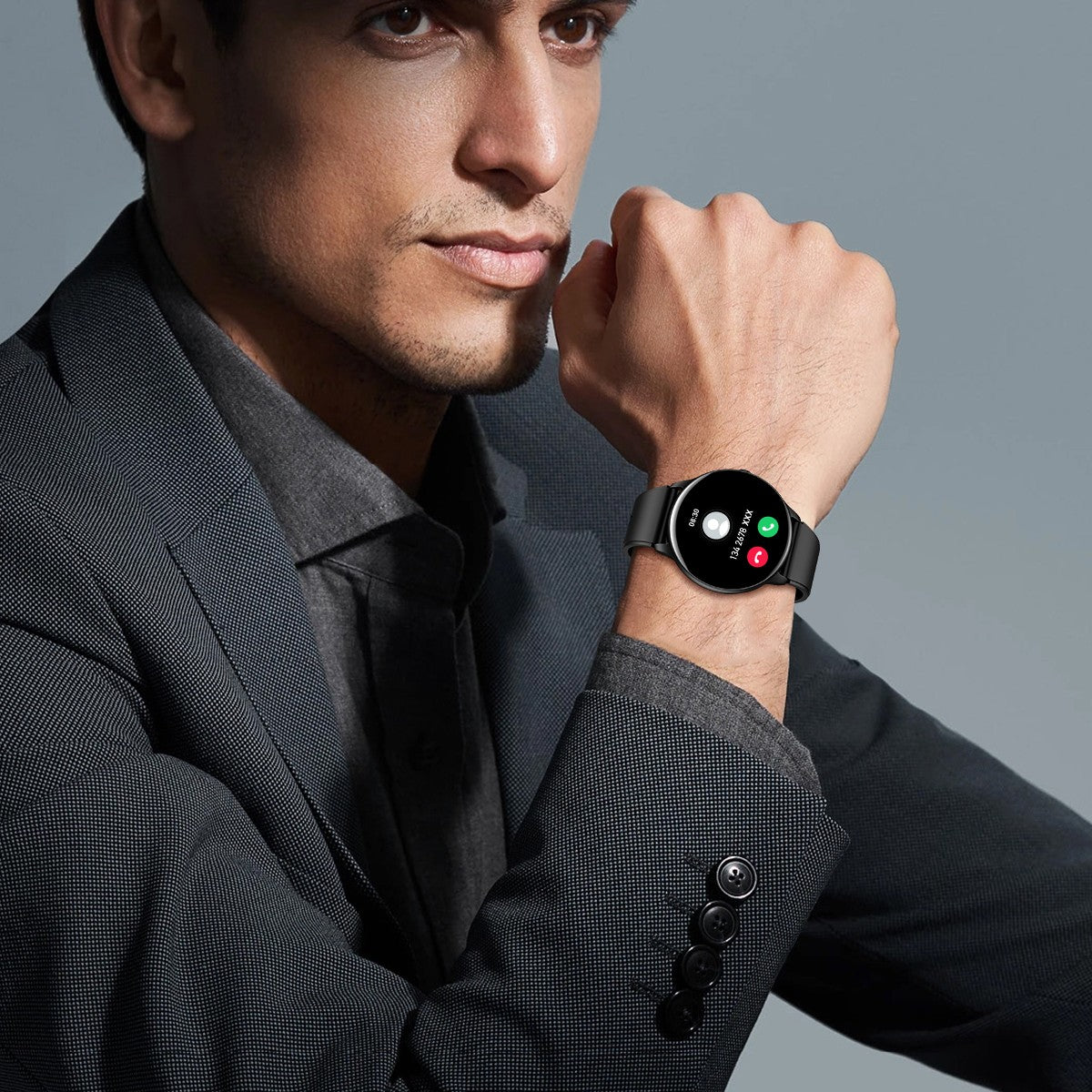 Montre Connectée – Écran Rond 1.53" | Bracelet Silicone | Noir & Rose