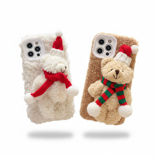 Coque Ours Noël Peluche — Hero Shot Blanc & Marron
